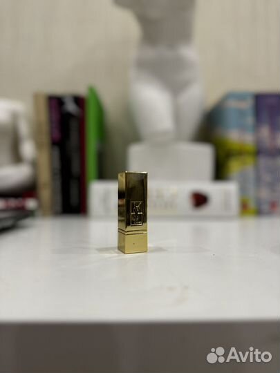 Миниатюра помады ysl