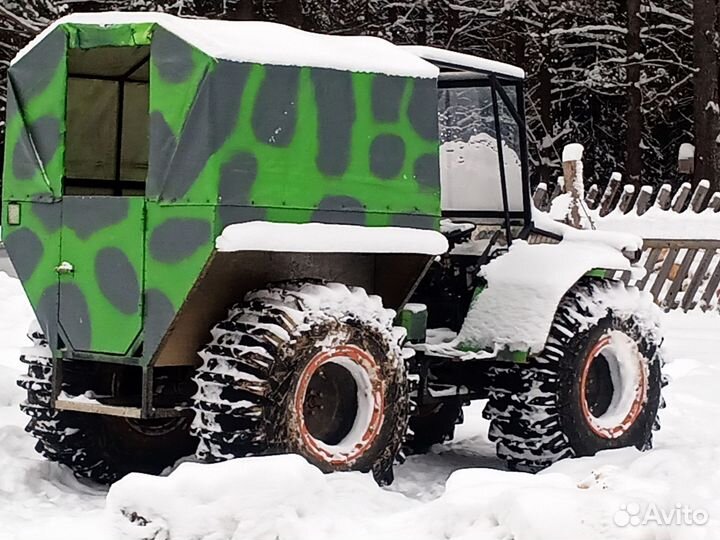 Вездеход болотоход плавущий