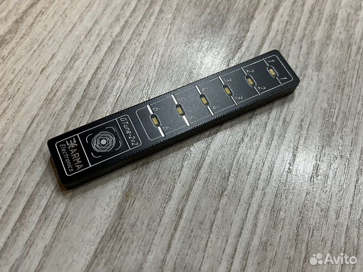 Оптический гитарный тюнер Gtune