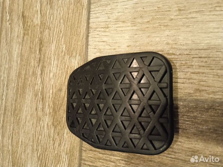 Накладка педали тормоза на BMW 5 (E60, EE61)