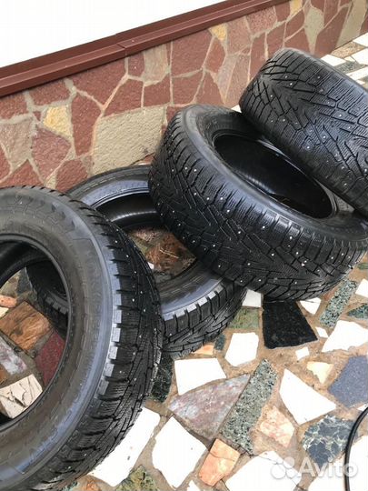 Nokian Tyres Hakkapeliitta 7 SUV 285/60 R18 T