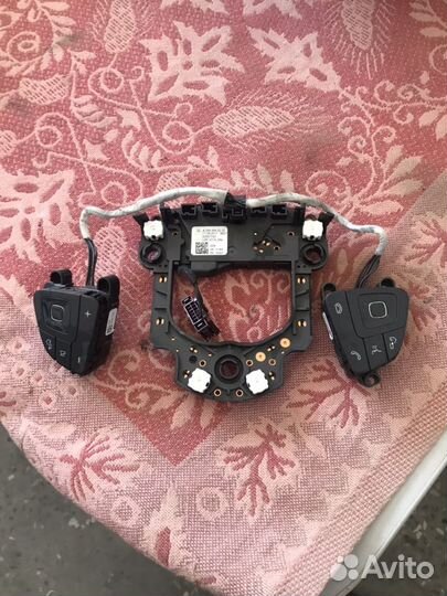 Кнопки руля Mercedes w213 комплект