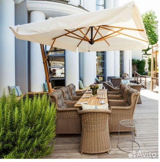 Большой зонт на боковой опоре для дачи 3х3