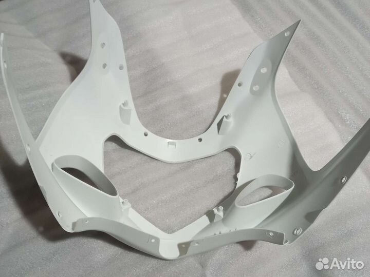 Пластик обтекателя, морда Suzuki gsxr 600/750 01-3