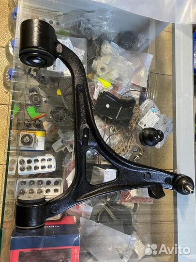 Рычаг передний Mercedes W203 4 matik