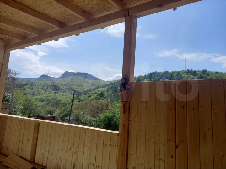 Дом 72 м² на участке 100 сот.