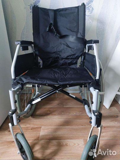 Инвалидная коляска