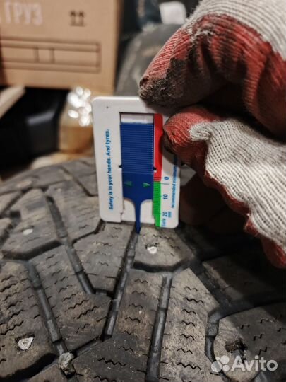 Pirelli Ice Zero 205/55 R16