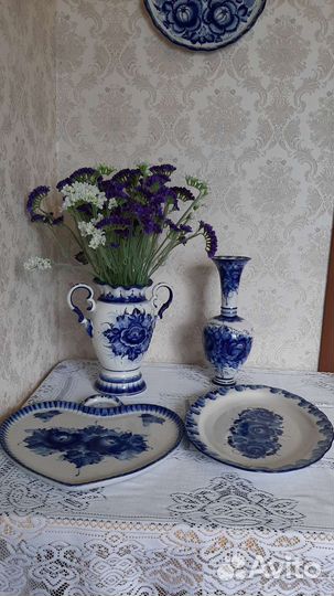 Фарфоровая посуда гжель.Ручная роспись