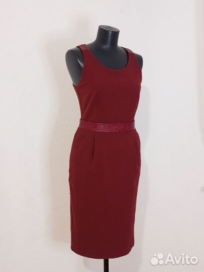 Новое бордовое платье футляр Армани Италия