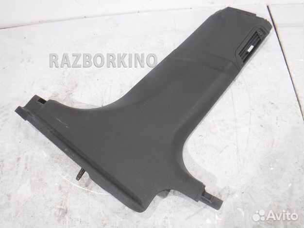 Обшивка стойки BMW