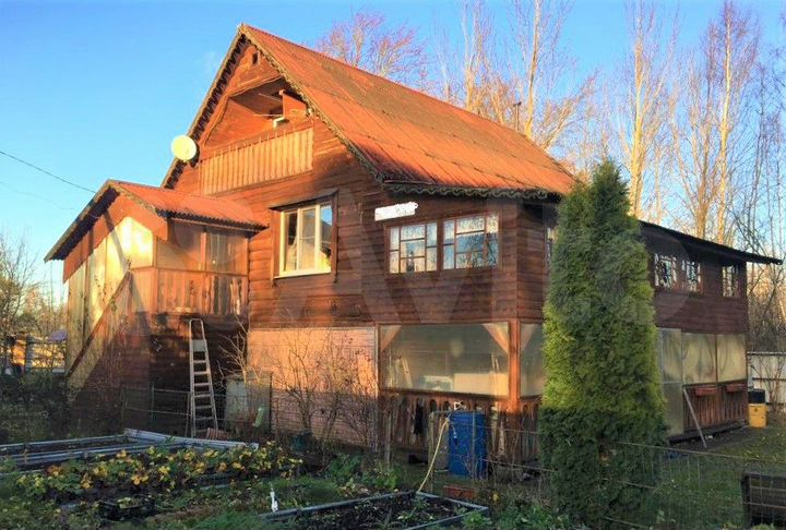 Дом 172 м² на участке 11,5 сот.