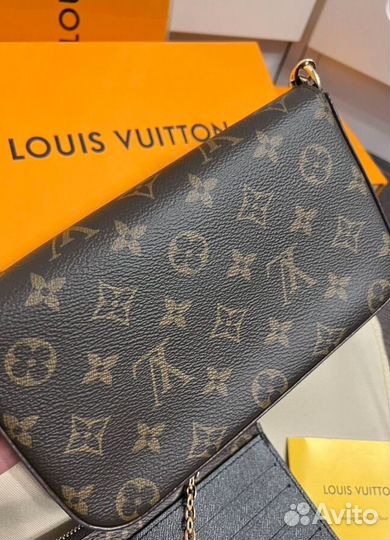 Клатч louis vuitton