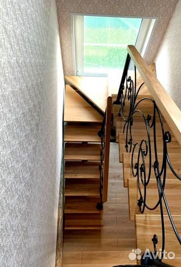 Метлличесакую лестницу Изготовим