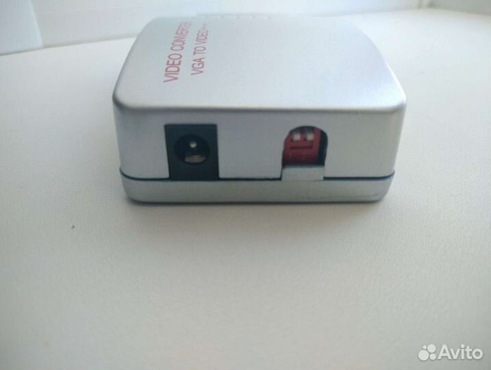 Универсальный видеоадаптер