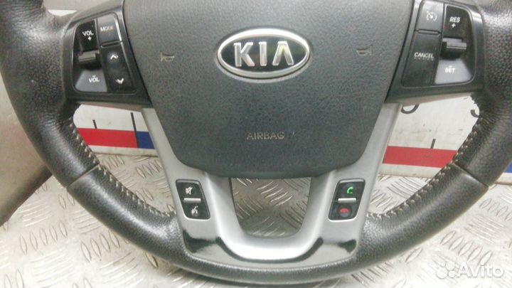Руль Kia Sorento 2 2011