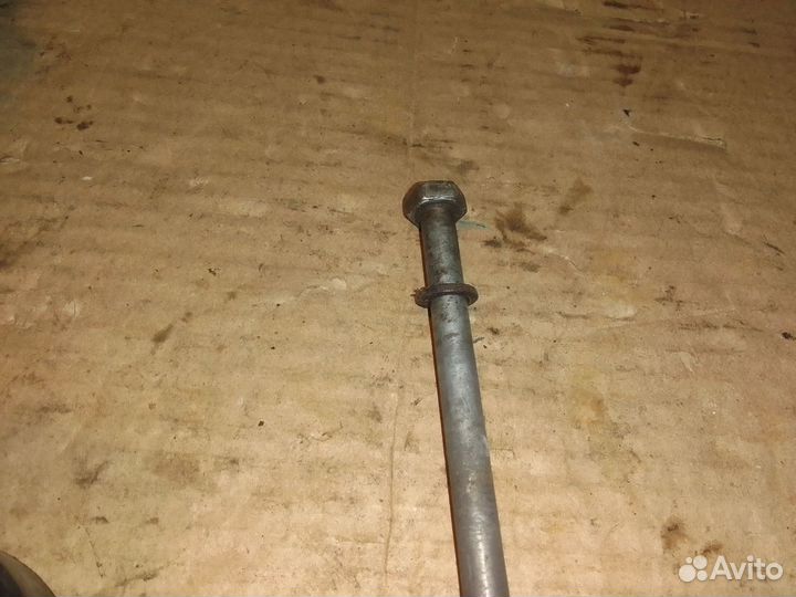 Болт ролика приводного ремня Bmw 5 E39 M52 B28