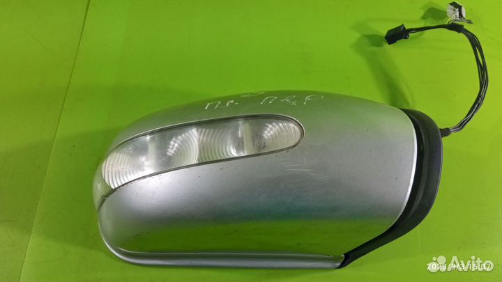 Зеркало правое для Mercedes-Benz W211
