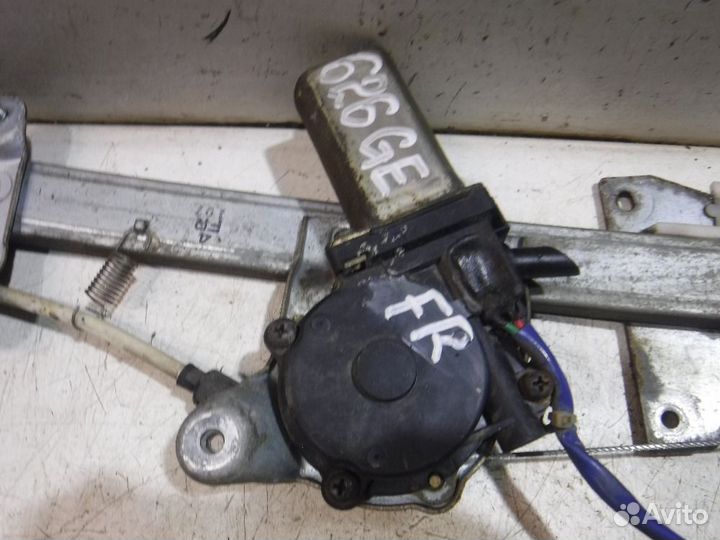 Стеклоподъемник передний правый Mazda 626 GE