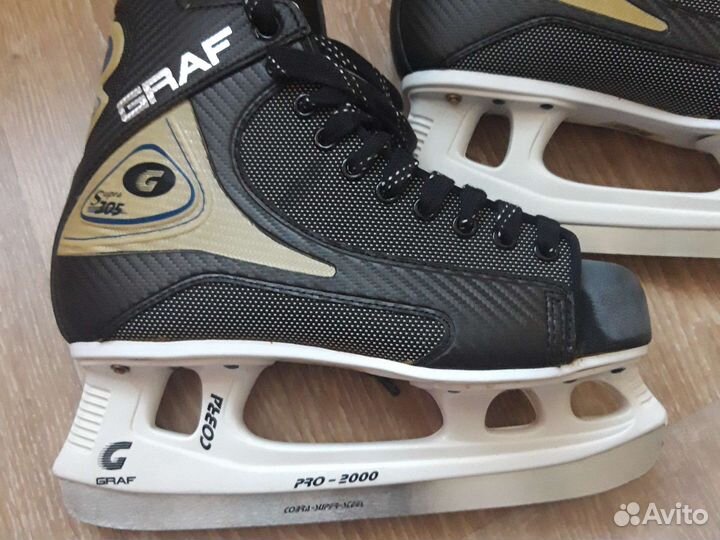 Коньки хоккейные graf