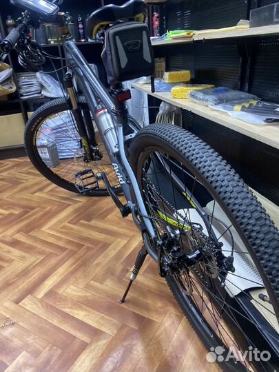 Велосипед горный взрослый