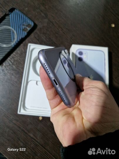 iPhone 11, 128 ГБ