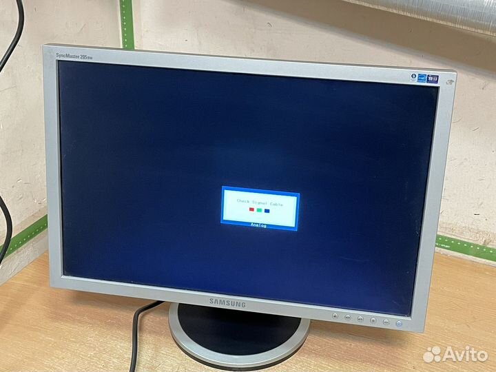 Монитор Samsung SyncMaster 205BW 20