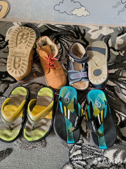 Сандали, ботинки, сланцы