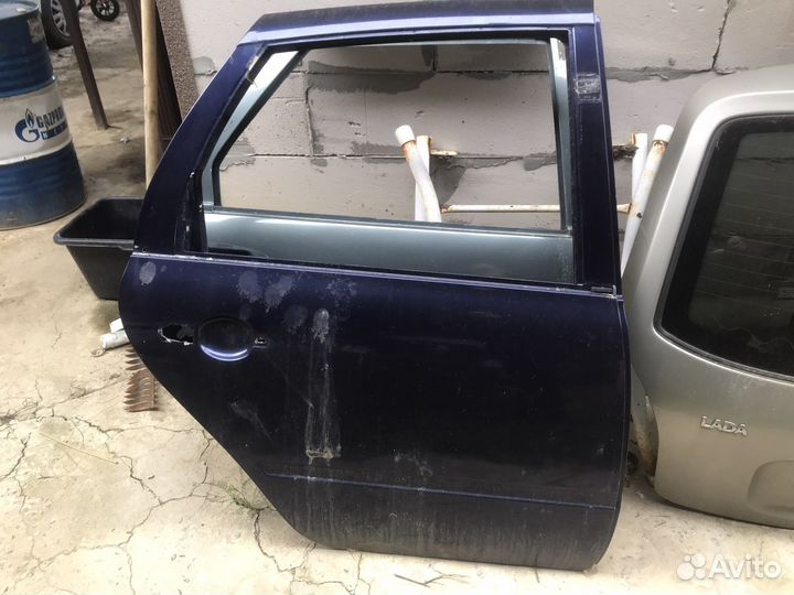 Дверь калина универсал