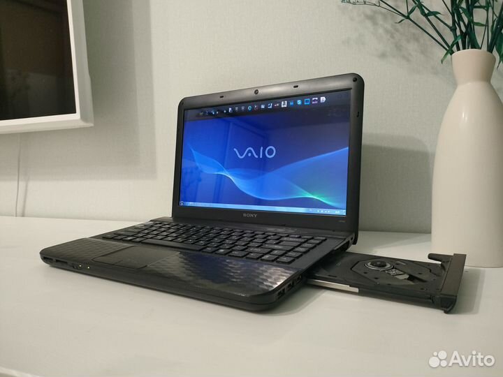 Ноутбук Sony vaio