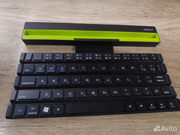 Клавиатура для мобильных устройств Bluetooth