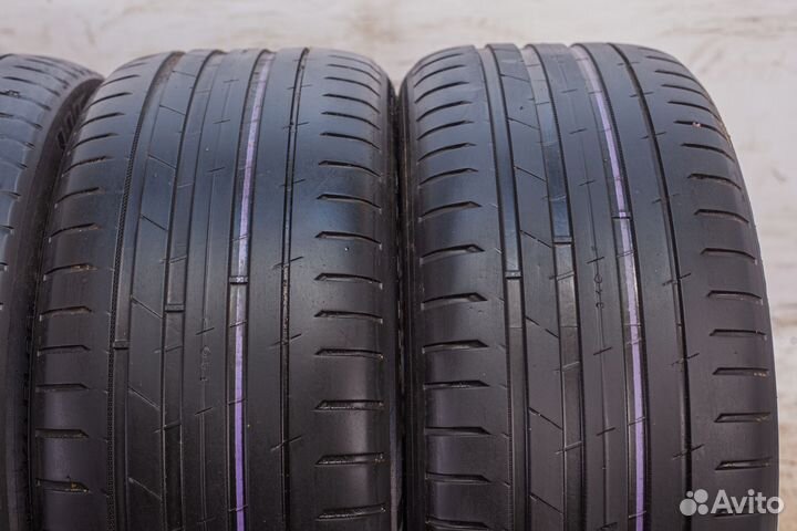 Nokian Tyres Hakka Black 2 SUV 255/50 R19 107W