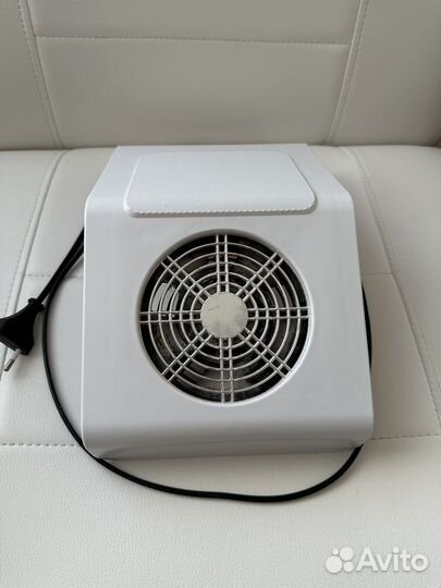 Вытяжка для маникюра