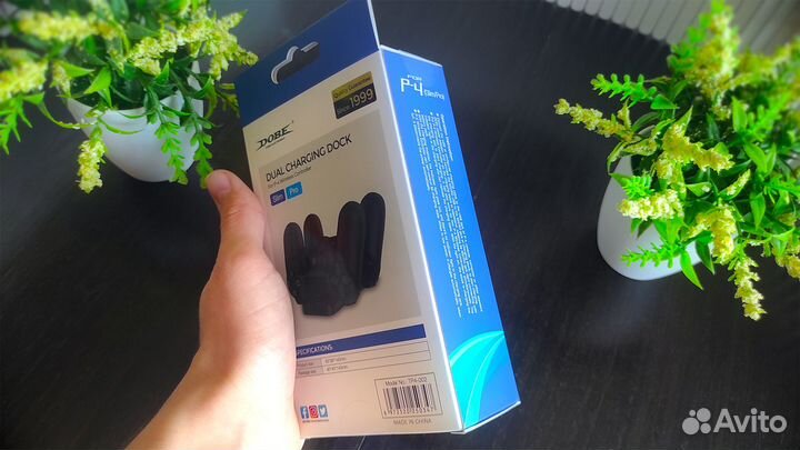 Зарядная станция для джойстика контроллера PS4