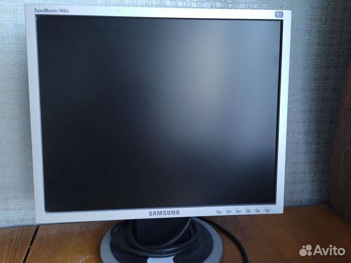 Монитор для компьютера Samsung 17
