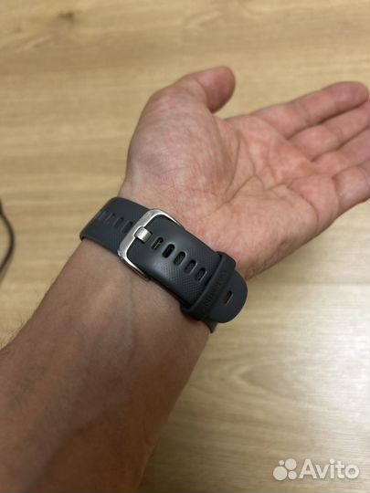 Часы garmin vivoactive 4