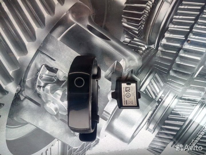 Фитнес браслет Honor band 4
