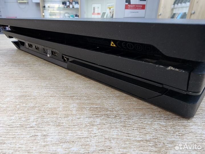 Игровая приставка Sony PlayStation 4 Pro 1TB