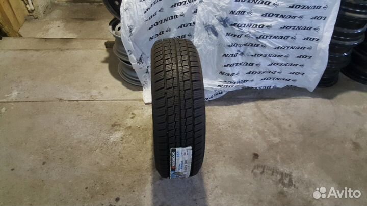 Hankook Winter RW06 195/60 R16
