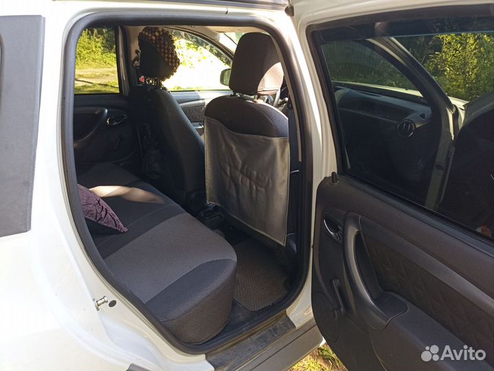 Renault Duster 2.0 AT, 2017, 100 403 км