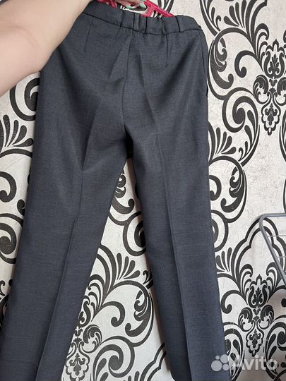 Школьный костюм для мальчика 134 серый