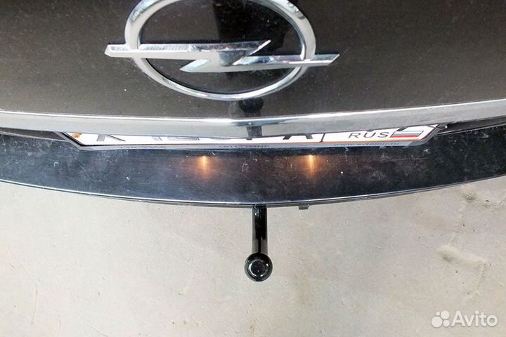 Фаркоп (тсу) Opel Astra H Caravan (универсал)