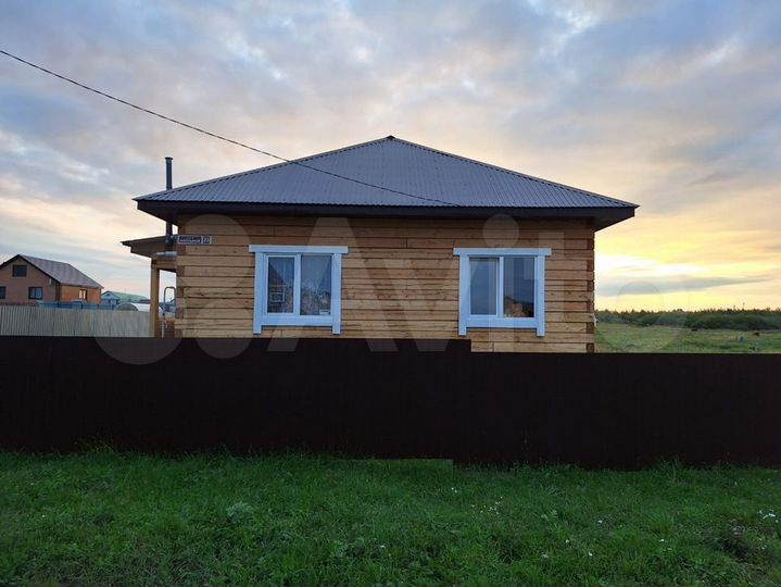 Коттедж 73 м² на участке 9 сот.