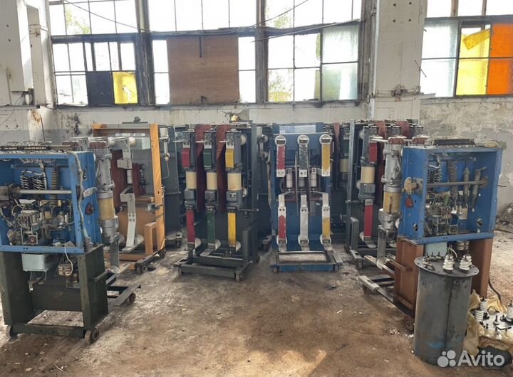 Трансформаторымасляный выключательпривода 1298