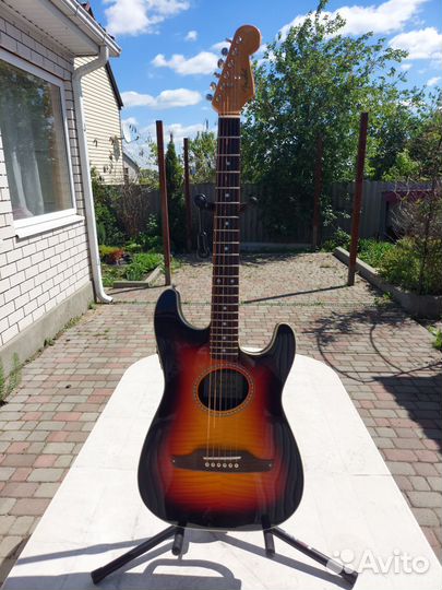 Гитара fender stratacoustic