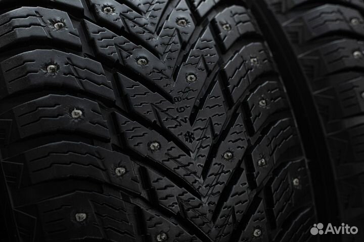 Nokian Tyres Hakkapeliitta 10p SUV 235/60 R18 107T