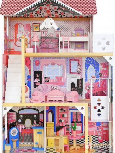 Домик кукольный