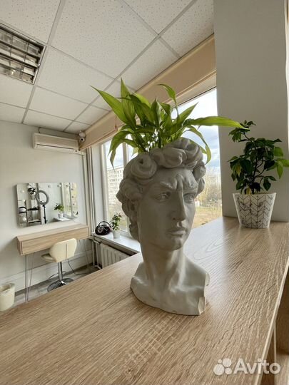 Аренда рабочего места визажиста / бровиста