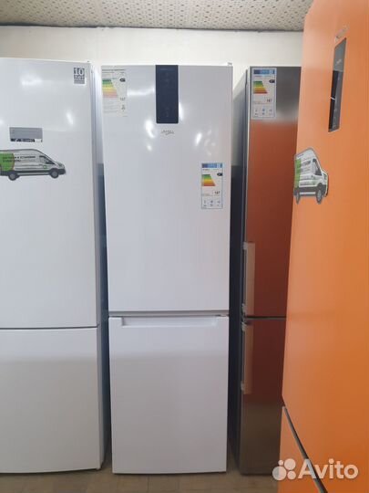 Холодильник Whirlpool W7 931T / Новый