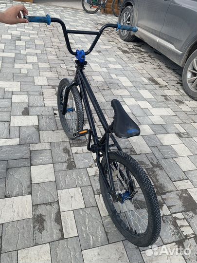 Bmx mongoose